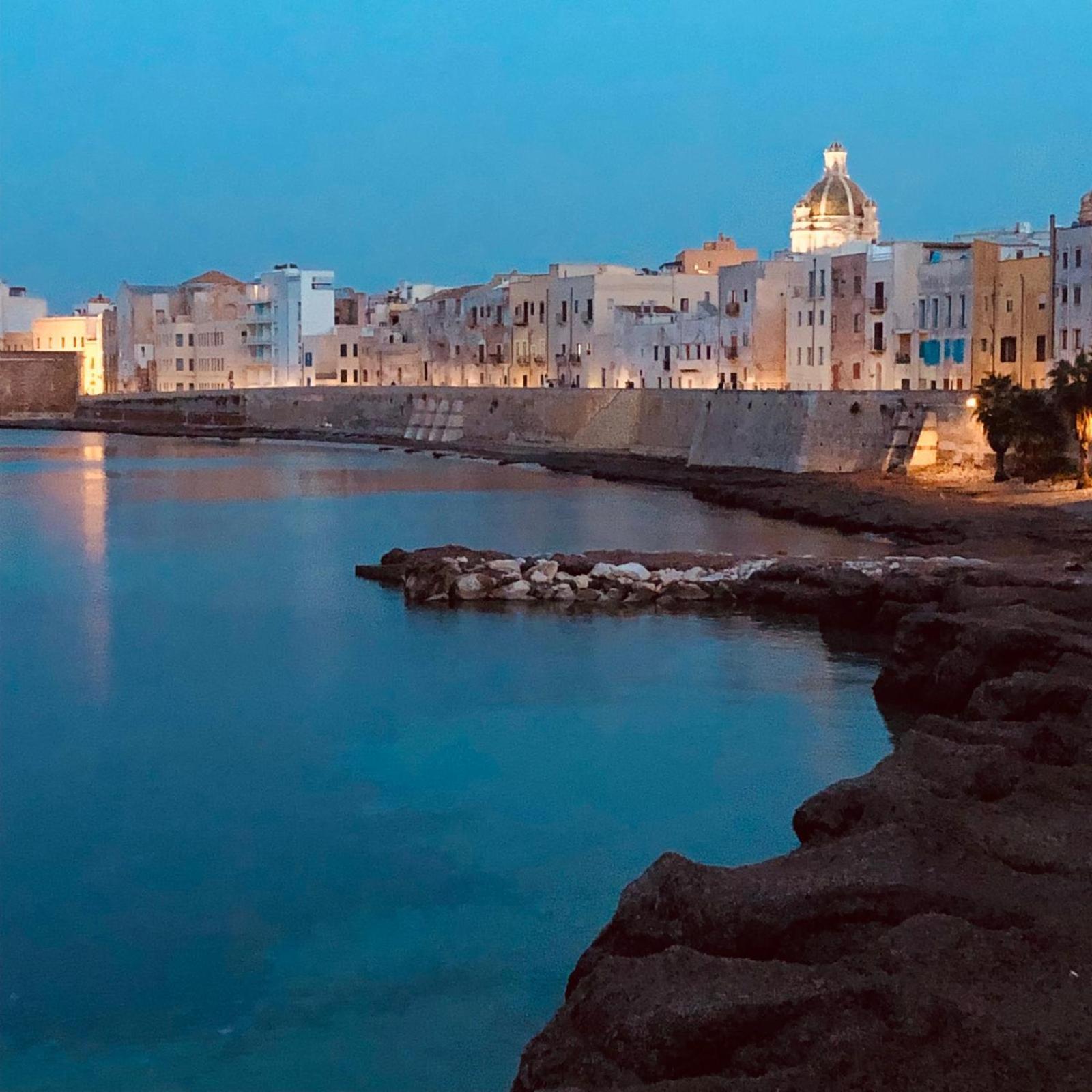 Casa Garibaldi Apartman Trapani Kültér fotó